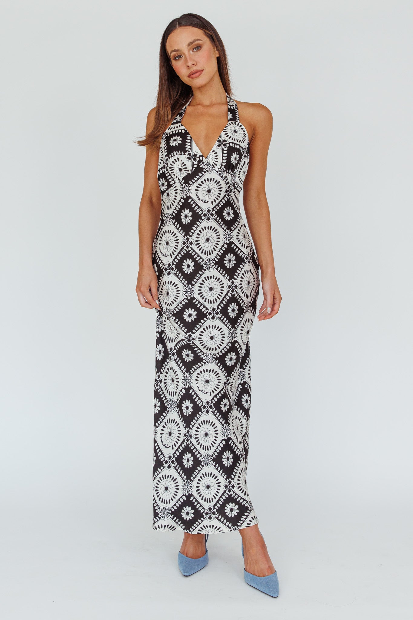 Lavara Halterneck Midi Dress Floral Black