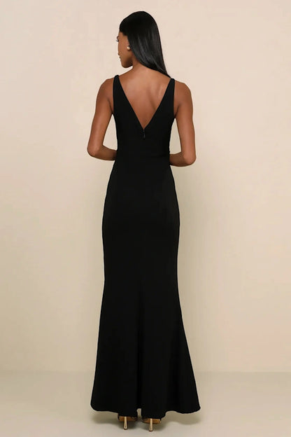 Melora Black Sleeveless Maxi Dress